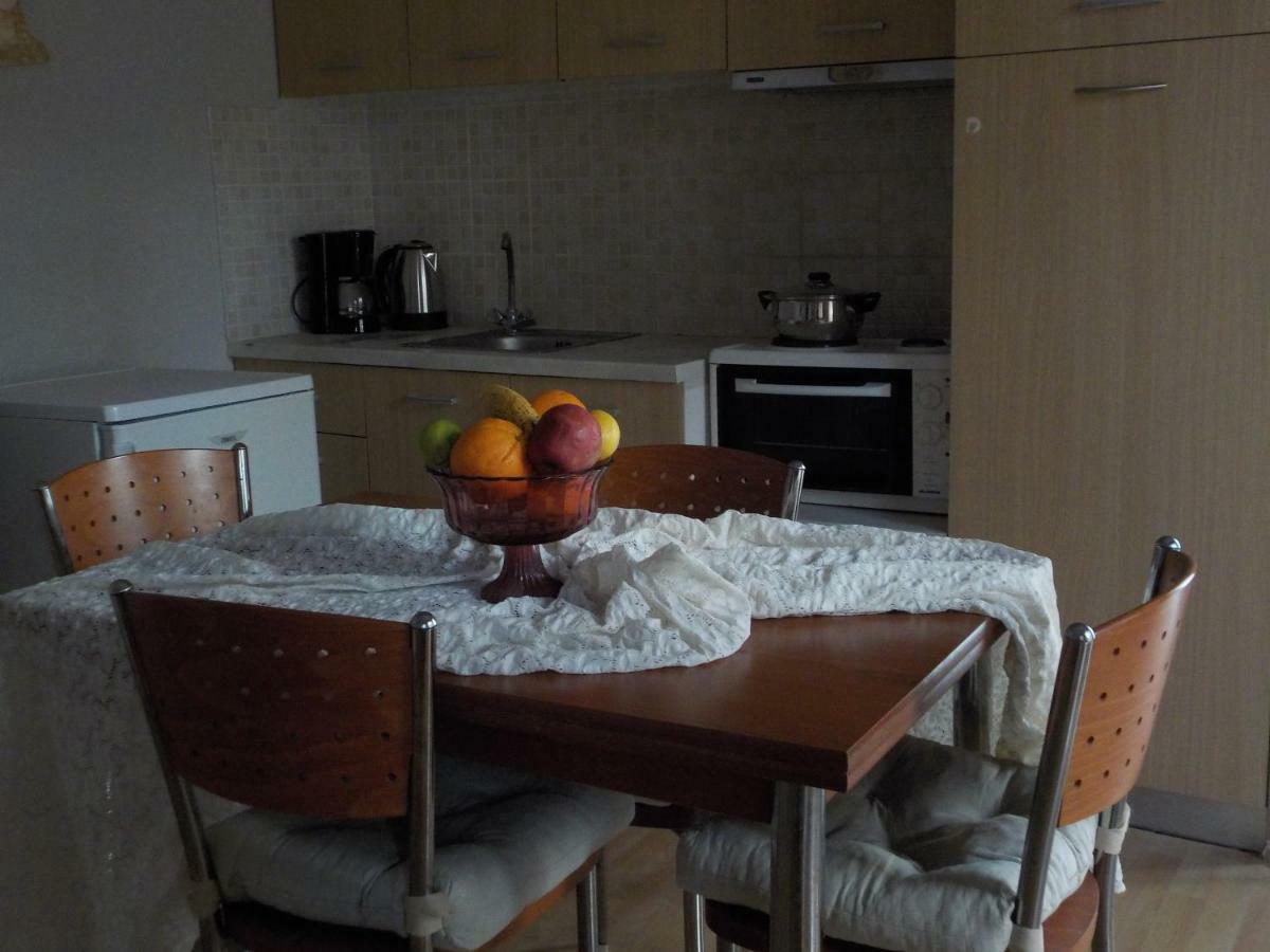 Mary'S Place Stalis Екстер'єр фото